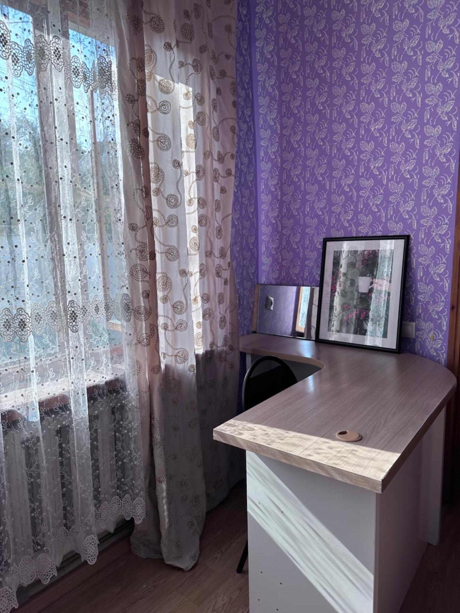 Freedom Hostel Алмати Екстер'єр фото